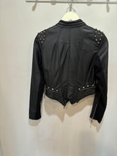 Load image into Gallery viewer, Blu Kanvas Black Studs Zipaway Jacket
