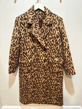 Load image into Gallery viewer, Commense Tan Double Breasted Leopard Coat
