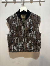 Load image into Gallery viewer, Vintage Cabelas Camo Reversible Vest
