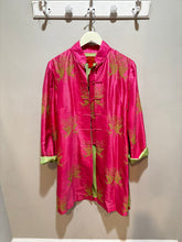 Load image into Gallery viewer, Vintage Shanghai Tang Pink Lime Silk Duster
