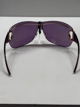 Load image into Gallery viewer, Vintage Gucci Pink Y2K Lavender Horsebit Sunglasses
