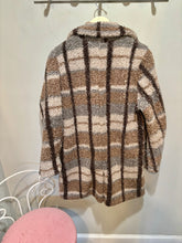 Load image into Gallery viewer, Tan Plaid Teddy Coat
