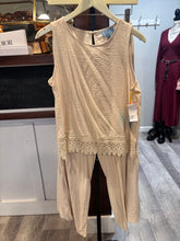 Load image into Gallery viewer, Cream Two Piece Pants Set
