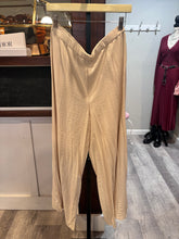 Load image into Gallery viewer, Cream Two Piece Pants Set
