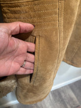 Load image into Gallery viewer, Vintage Avanti Tan Suede Sherpa Jacket
