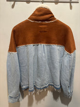 Load image into Gallery viewer, BlankNYC Light Wash Denim Jacket
