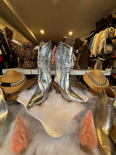 Load image into Gallery viewer, Silver Metallic Cowboy Boots
