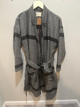 Load image into Gallery viewer, Silence + Noise Houndstooth Trench Coat

