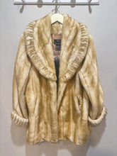 Load image into Gallery viewer, Blonde Faux Fur Coat
