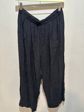 Load image into Gallery viewer, Come N See Me Black Wideleg Pants
