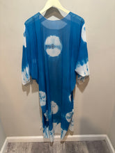 Load image into Gallery viewer, Sheer Long Kimono

