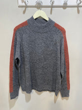 Load image into Gallery viewer, Vero Moda Grey Stripes Sweater
