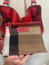 Load image into Gallery viewer, Burberry Canvas Tan Check Large Tote

