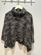 Load image into Gallery viewer, Sadie and Sage Black Pattern Poncho
