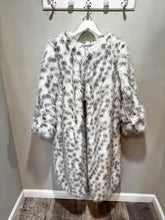 Load image into Gallery viewer, White Grey Faux Snow Leopard Coat
