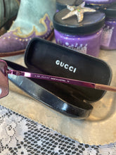 Load image into Gallery viewer, Vintage Gucci 90s Pink Matrix Sunglasses
